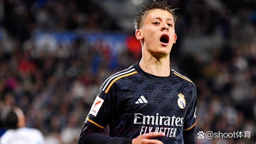 马卡:居勒尔未出战米兰因右腿不适 皇马不让他冒险